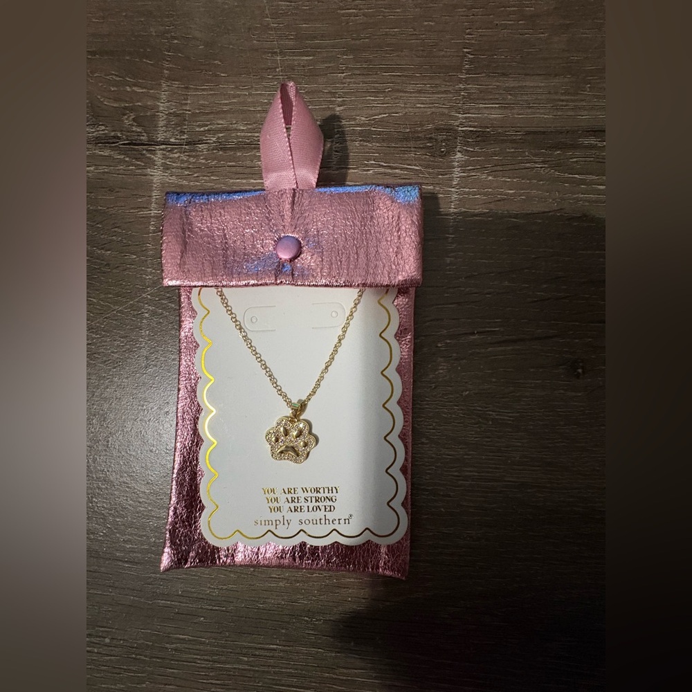 Simply Southern Gold Paw Print Necklace in Pink Pouch
